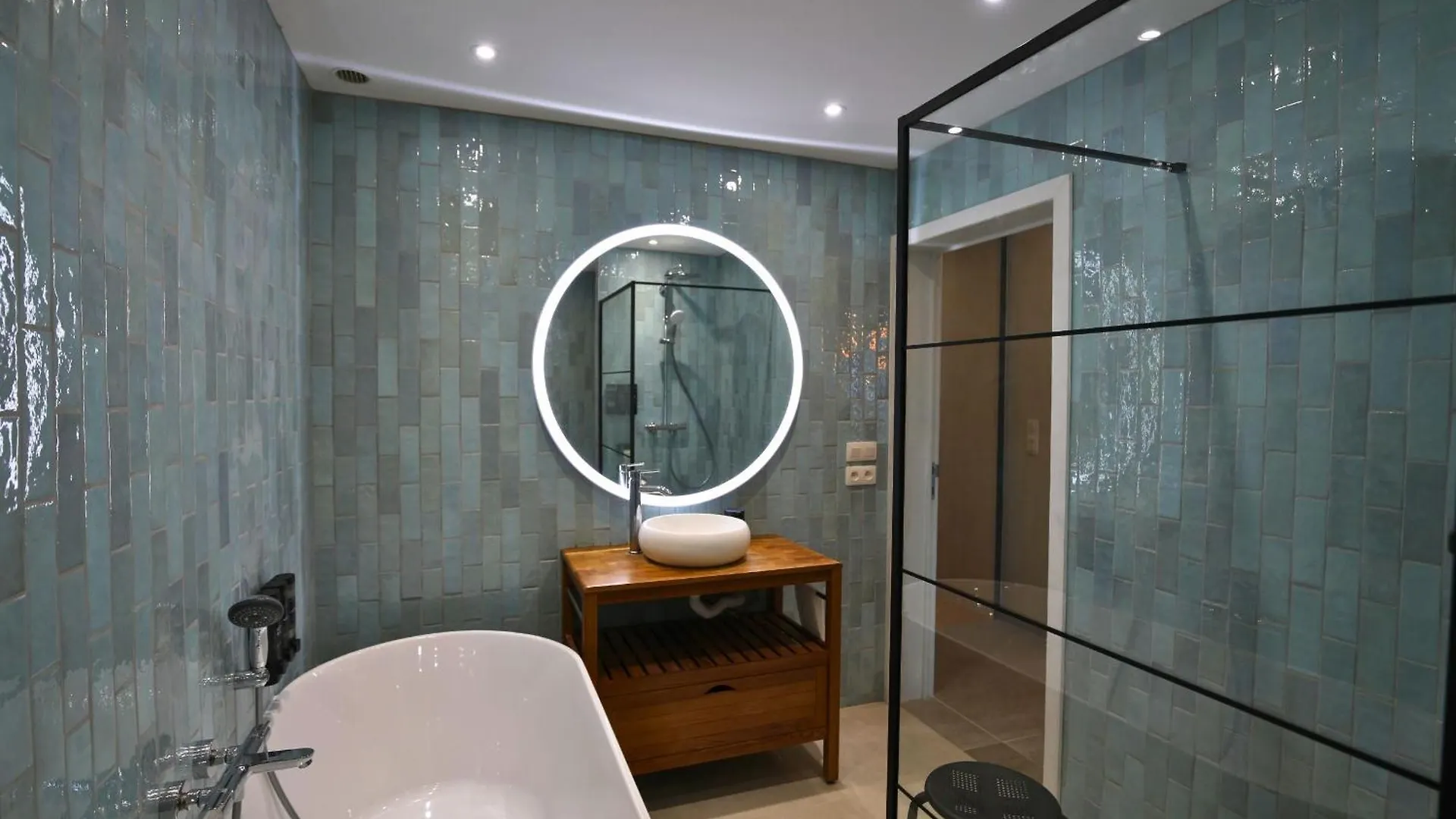Seaside Rendez-Vous - Appartement 3 Chambres Vue Mer, Piscine, Sauna & Parking A Middelkerke